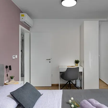 Σπίτι διακοπών 4 Bedroom Cozy In Dubrava Kod Sibenika